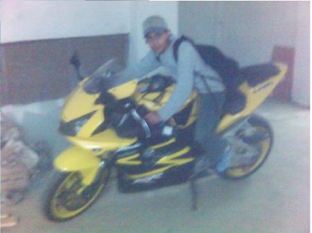 c moiiiiiii
